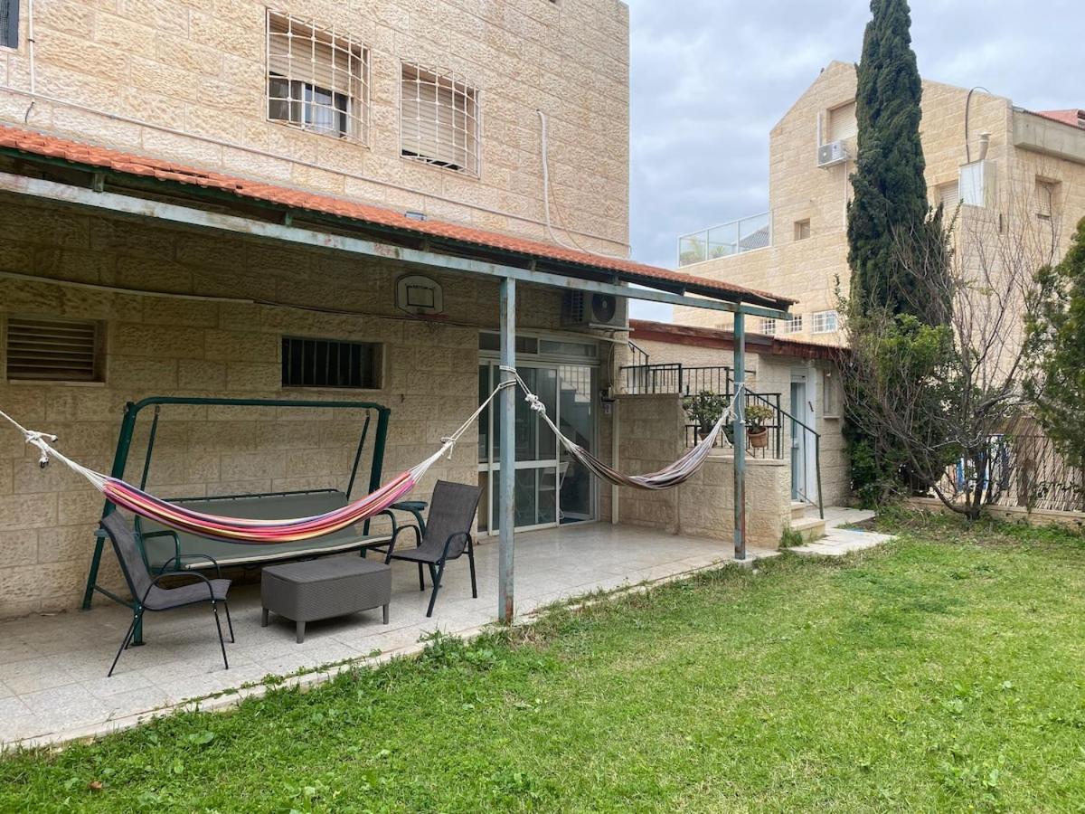 Ma'ale Adumim דירת גן מרווחת במיקום מעולה עם נטפליקס חינמי 아파트 외부 사진